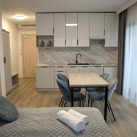 I Gorzelanny Dźwirzyno