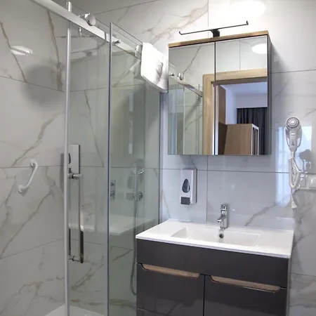 Aparthotel I Gorzelanny 3*