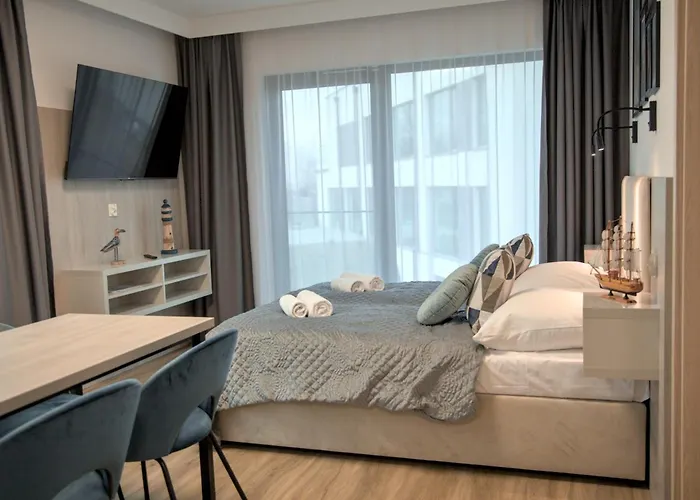 I Gorzelanny Dźwirzyno