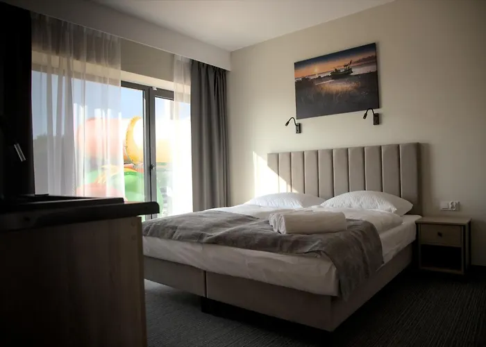 I Gorzelanny Dźwirzyno